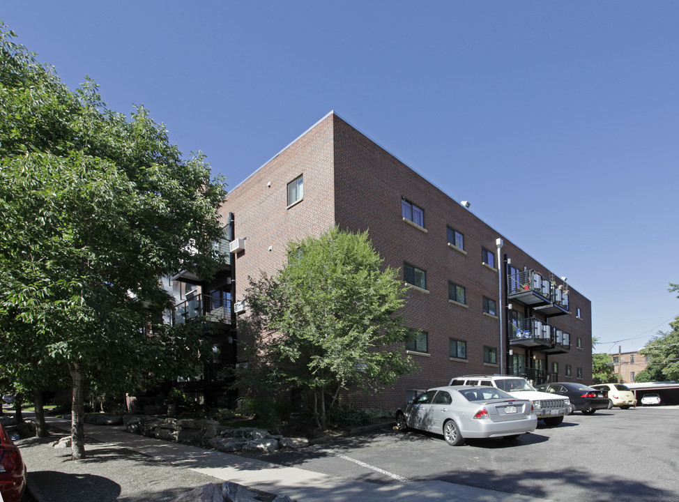 Silverbrook Apartments in Denver, CO - Foto de edificio