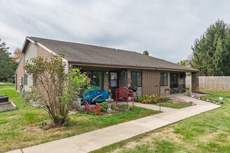 Winterset Park II Apartments in Winterset, IA - Foto de edificio - Building Photo