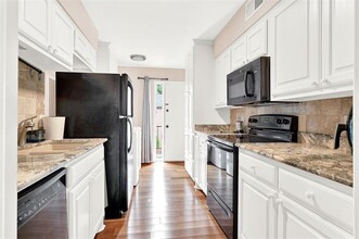 4110 Ridglea Country Club Dr in Fort Worth, TX - Building Photo - Building Photo