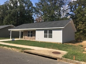 6 Runway Dr NW in Rome, GA - Building Photo - Building Photo