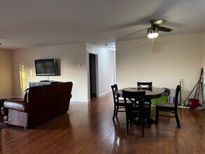 16 Oriole Dr in Killingly, CT - Building Photo - Building Photo
