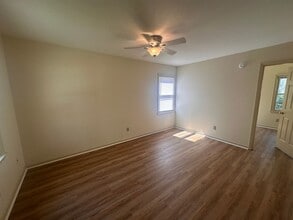 928 Bonham Ave in Wilmington, NC - Building Photo - Building Photo