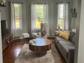 43 Daniels St in Medford, MA - Building Photo - Building Photo