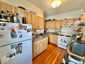 335 S Huntington Ave, Unit 10 in Boston, MA - Building Photo - Building Photo
