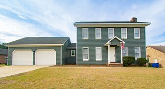 2494 Lakeheath Ct in Fayetteville, NC - Building Photo