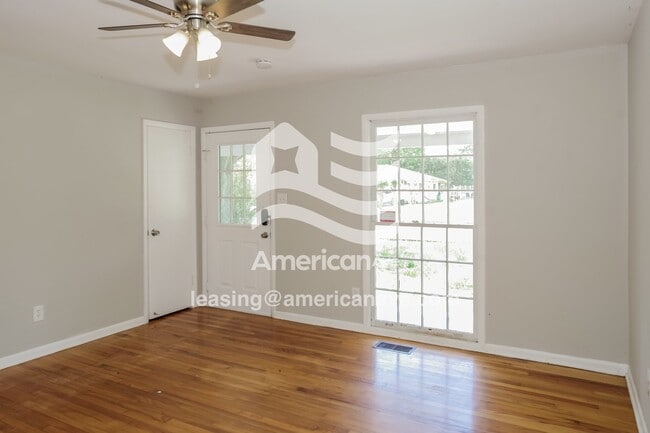 2232 Harrison St SE in Decatur, AL - Foto de edificio - Building Photo
