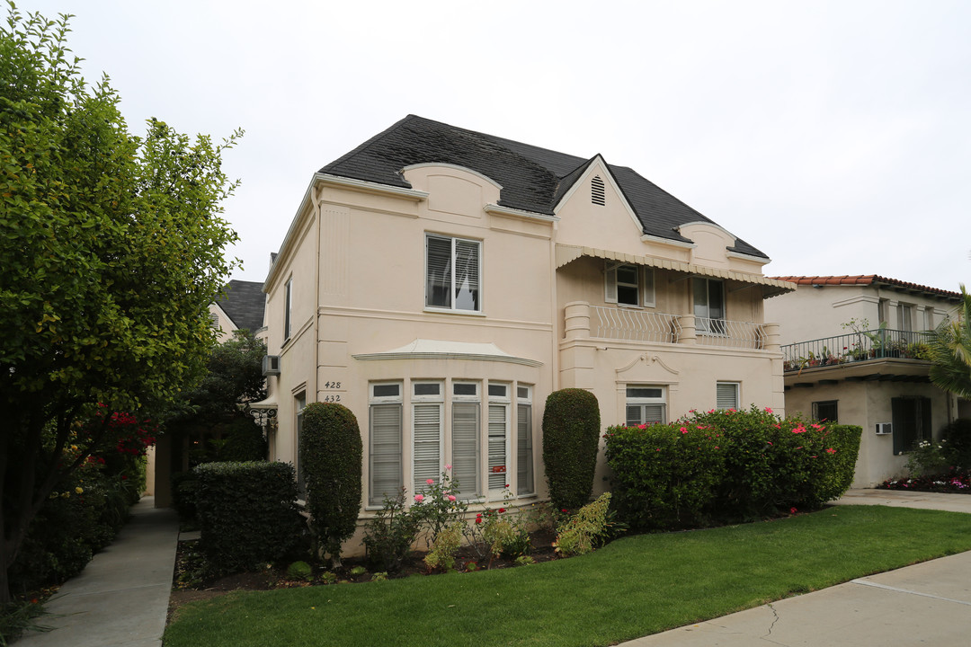 428 S Palm Dr in Beverly Hills, CA - Foto de edificio