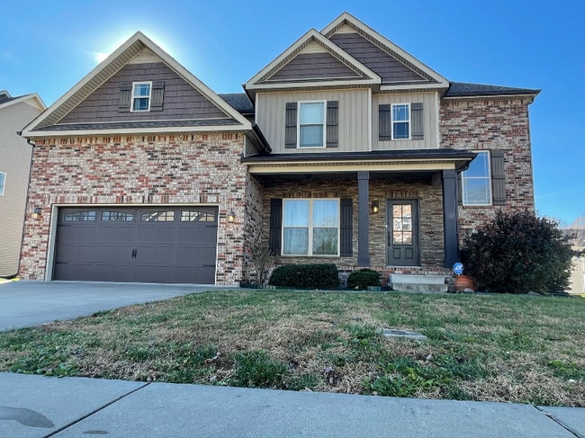 property at 660 Richards Dr