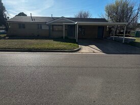 2701 SW 65th St in Oklahoma City, OK - Building Photo