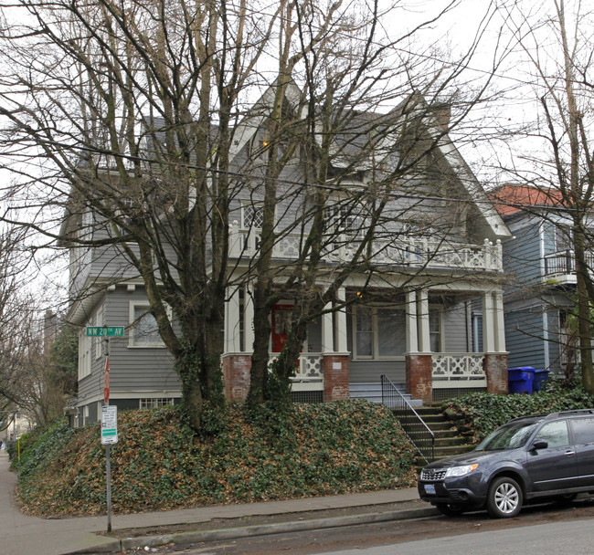 240 NW 20TH Ave in Portland, OR - Building Photo - Building Photo