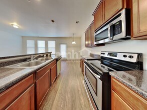 4483 Middletown Dr in Wake Forest, NC - Foto de edificio - Building Photo