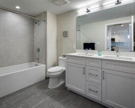 7 Beech St, Unit 301 in Cambridge, MA - Building Photo - Building Photo
