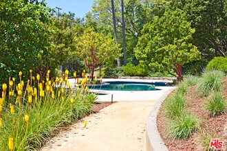 6228 Sycamore Meadows Dr in Malibu, CA - Building Photo - Building Photo