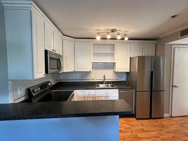 property at 1800 Dewitt Ave