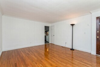 51 Cross St in Bronxville, NY - Building Photo - Building Photo