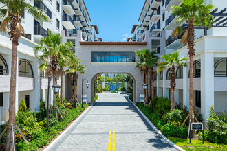 The Fitzgerald Camino Real in Boca Raton, FL - Foto de edificio - Building Photo