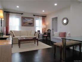 242 William St in Port Chester, NY - Building Photo