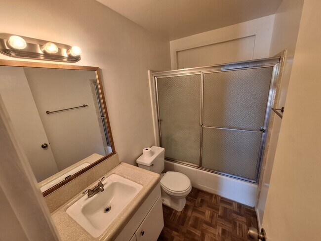 7601 Shawnee Trail in Yucca Valley, CA - Building Photo - Building Photo
