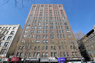 200 W 108th St in New York, NY - Building Photo - Building Photo