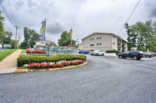 Long Meadows Apartments