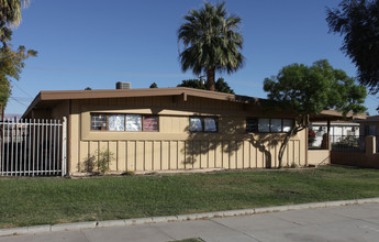 44736 King St in Indio, CA - Building Photo - Building Photo