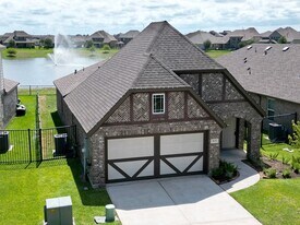 2629 Bernadino Dr in La Marque, TX - Building Photo