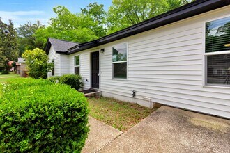 395 W Griffith Ave in Crestview, FL - Building Photo - Building Photo