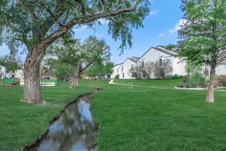 Aviva at North Plaza in Austin, TX - Building Photo - Building Photo