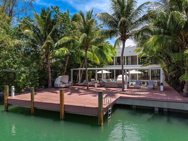 property at 3734 Chase Ave