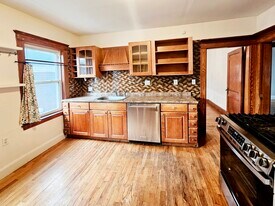 12 Saint Peter St, Unit 11 in Boston, MA - Building Photo