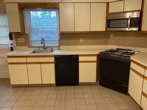 601 Mountain Ave in Springfield, NJ - Building Photo - Building Photo