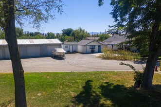 32568 S Bird Rd in Tracy, CA - Building Photo - Building Photo