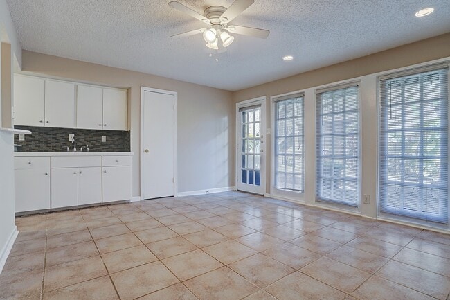 2316 Hazard St in Houston, TX - Building Photo - Building Photo