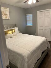 279 Chatsworth St in Baton Rouge, LA - Foto de edificio - Building Photo