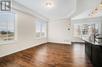 157 Cranesbill Rd in Ottawa, ON - Building Photo - Building Photo