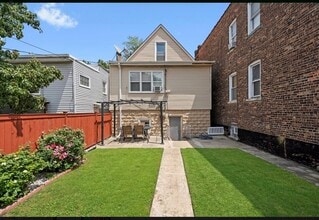 1322 S 51st Ave in Cicero, IL - Building Photo - Building Photo