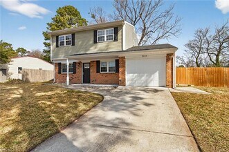 3016 Aaron Dr in Chesapeake, VA - Building Photo - Building Photo