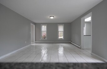 4 Sterling Ln in Westford, MA - Building Photo - Building Photo