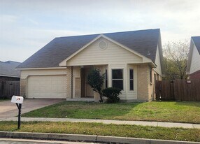 802 Headwater Dr, Unit A0669 in Arlington, TX - Building Photo