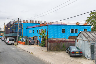 186 Force Tube Ave in Brooklyn, NY - Building Photo - Building Photo