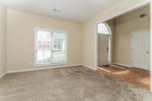 3749 Cranford Dr SW in Atlanta, GA - Building Photo