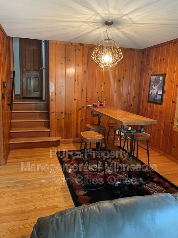 2076 Juliet Ave in St. Paul, MN - Building Photo - Building Photo