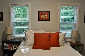 521 Watson St in Davidson, NC - Building Photo - Building Photo