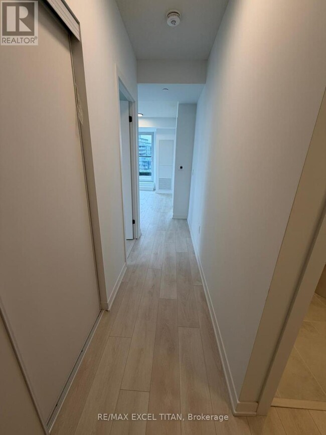 4878 Powers Cmn in Burlington, ON - Building Photo - Building Photo