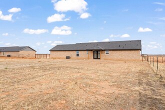 10609 N County Rd 2800 in Lubbock, TX - Building Photo - Building Photo