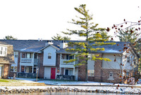 Twin Lakes Apartments in Carmel, IN - Building Photo - Building Photo