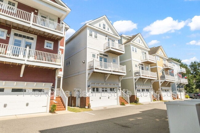 9518 3rd Bay St in Norfolk, VA - Building Photo - Building Photo