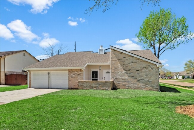 12411 Ravens Mate Dr in Cypress, TX - Foto de edificio - Building Photo