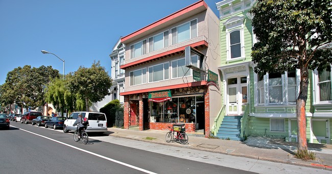 1451 Valencia St in San Francisco, CA - Building Photo - Building Photo