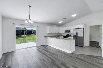 626 NW 2nd Ln in Cape Coral, FL - Building Photo - Building Photo